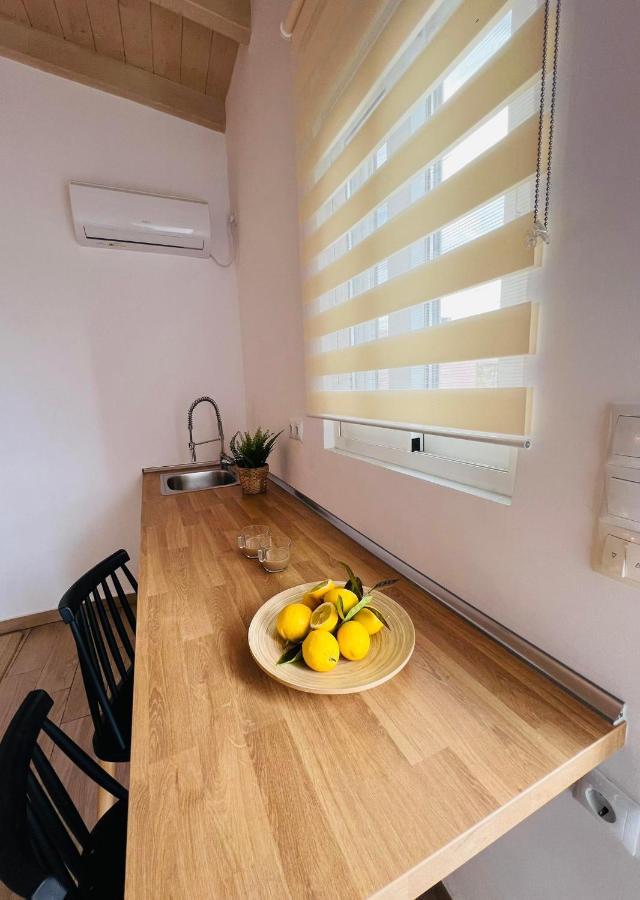 Abuelo Apartment Artemi Extérieur photo